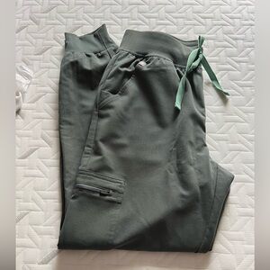 Figs Zamora Joggers — Bonsai